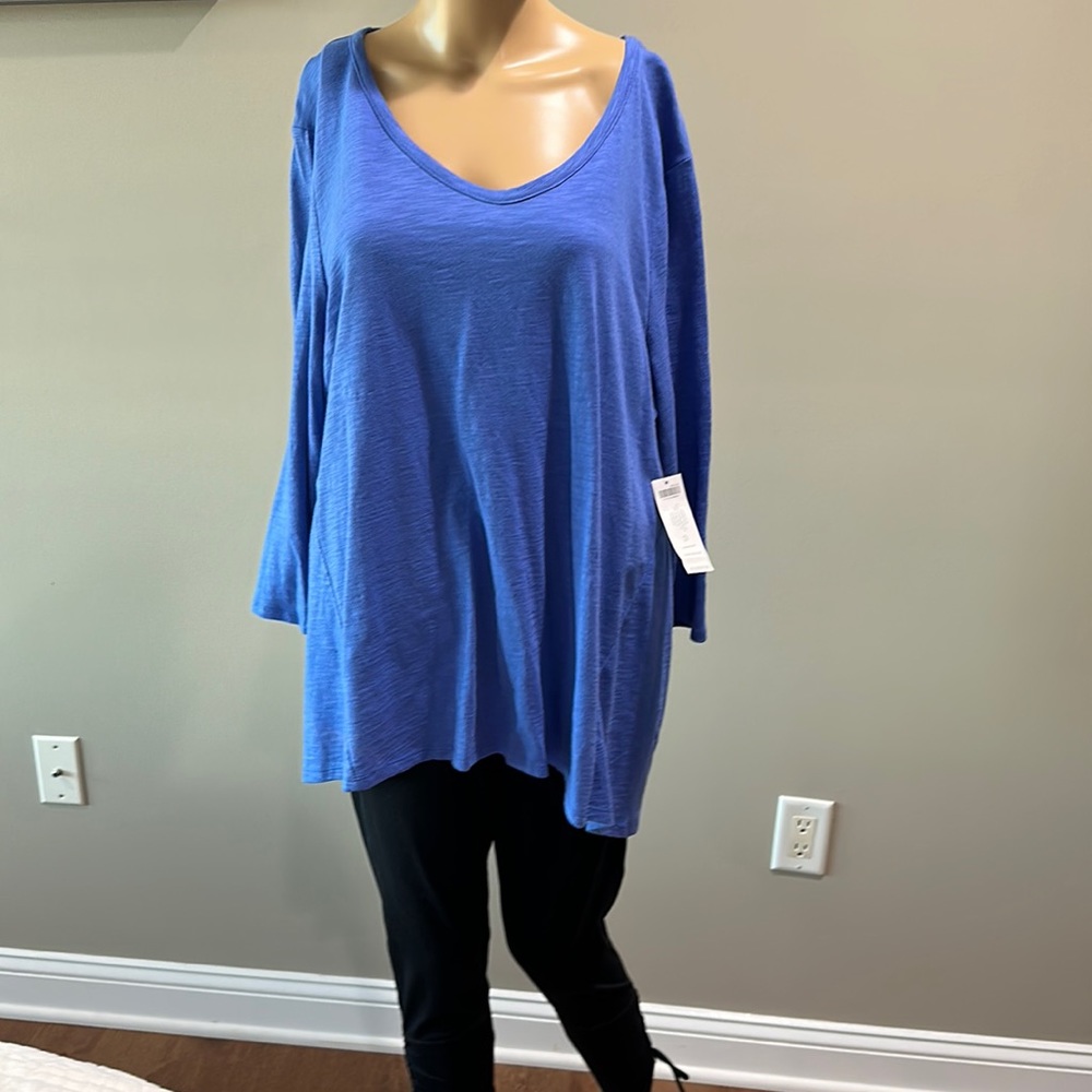 Chicos blue 3/4 sleeve tee. XL mew with tags